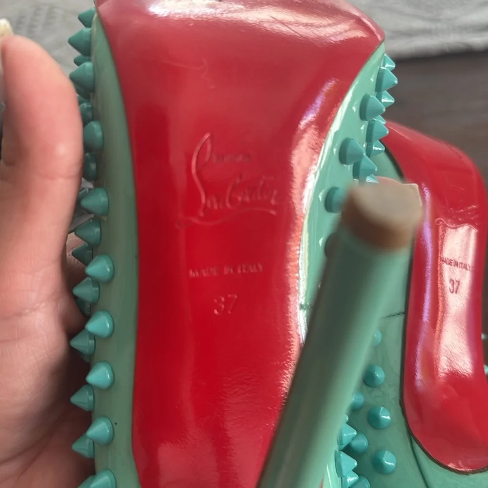 Christian Louboutin 37 pigalles spikes teal - Picture 6 of 6